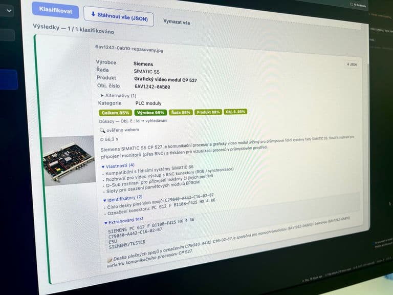 AI product tagging station